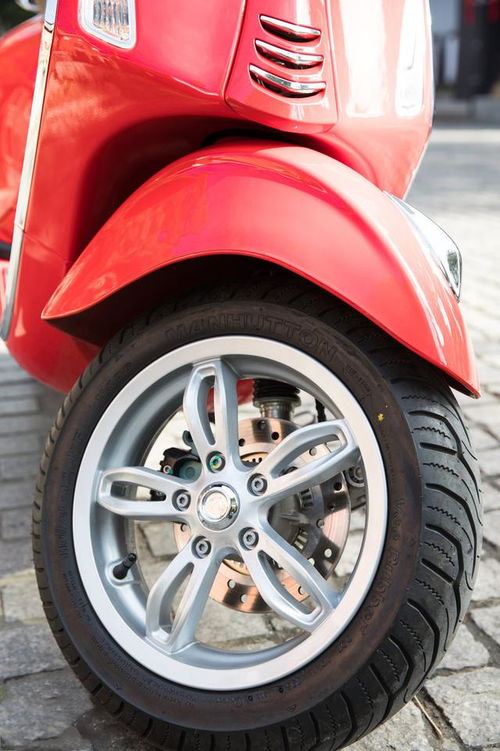 電動(dòng)車用防爆輪胎好，還是普通輪胎好？八年維修師傅告訴你答案